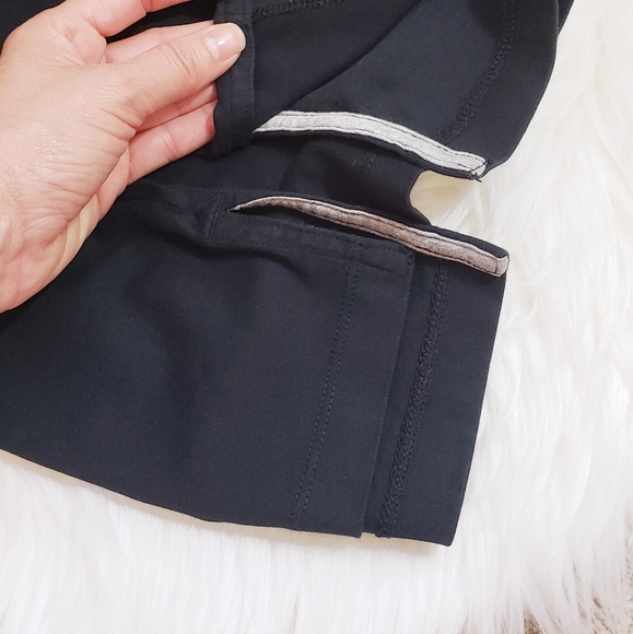 Women's Nike Tee Shirt - Picture 6 of 6